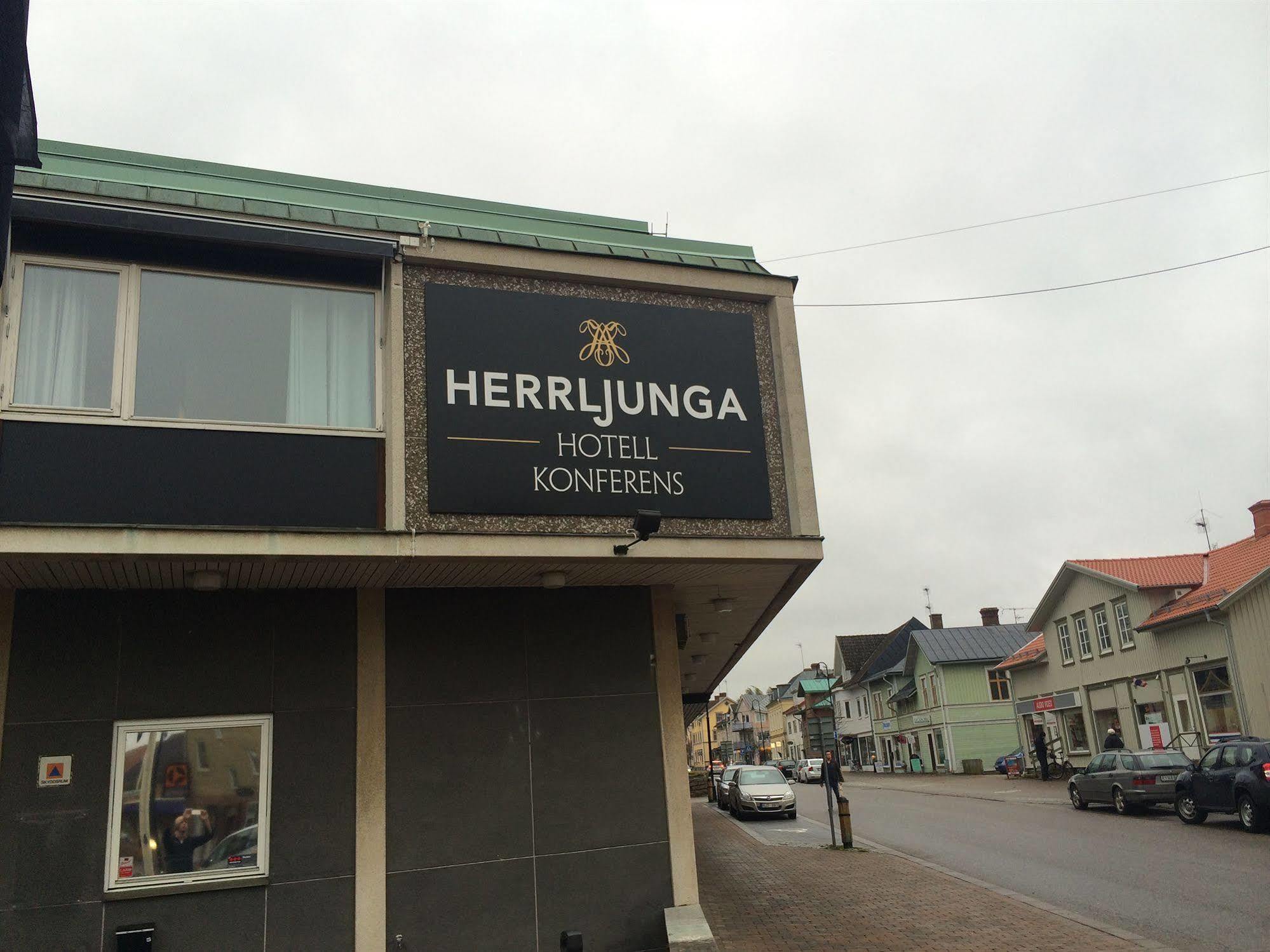Herrljunga Hotell Exterior photo